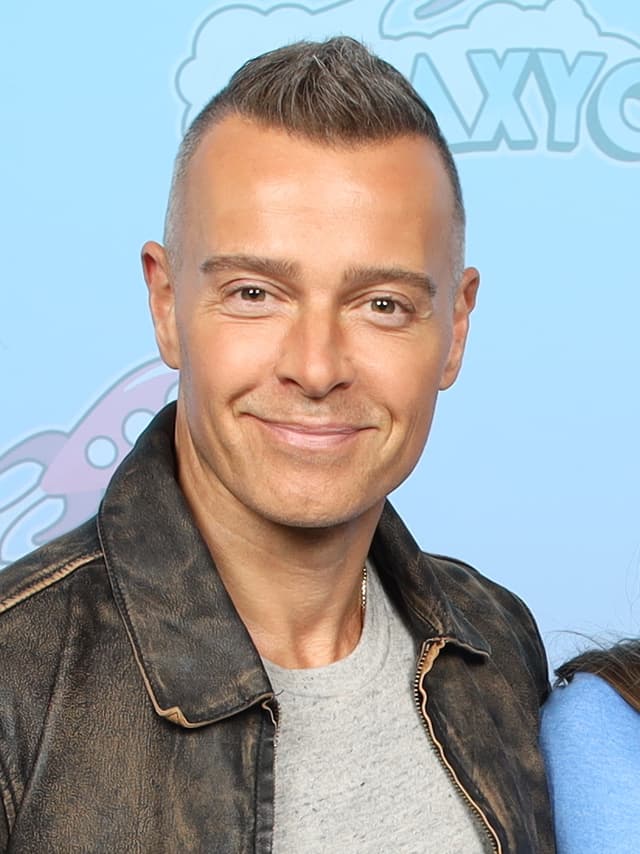 Joey Lawrence - Actor with unconfirmed hair transplant