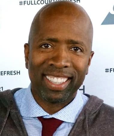 Kenny Smith - Athlete with unconfirmed hair transplant