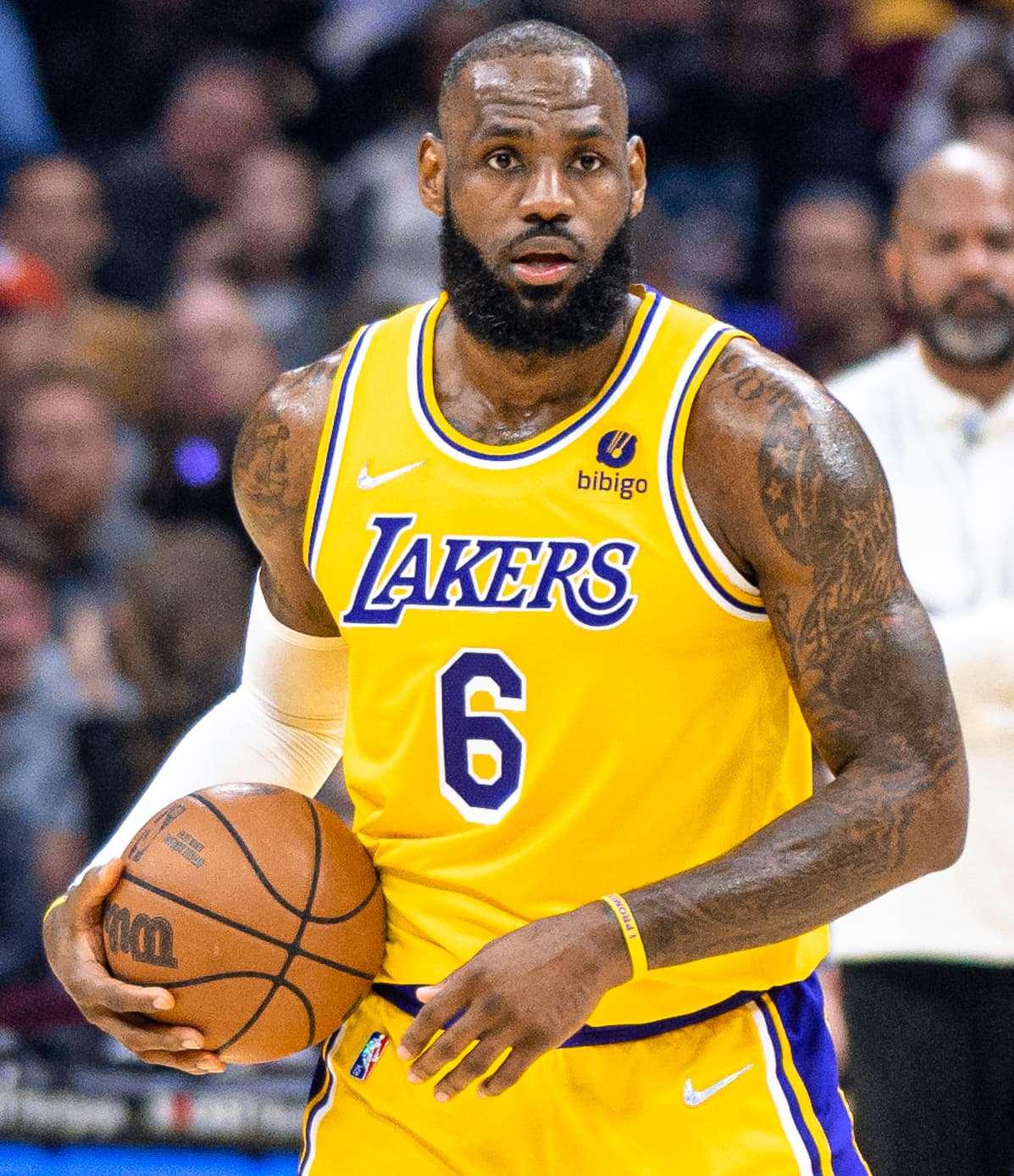 LeBron James - Athlete hair transplant