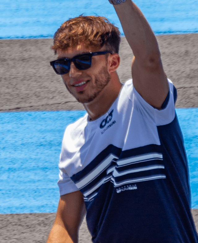 Pierre Gasly - Athlete with unconfirmed hair transplant