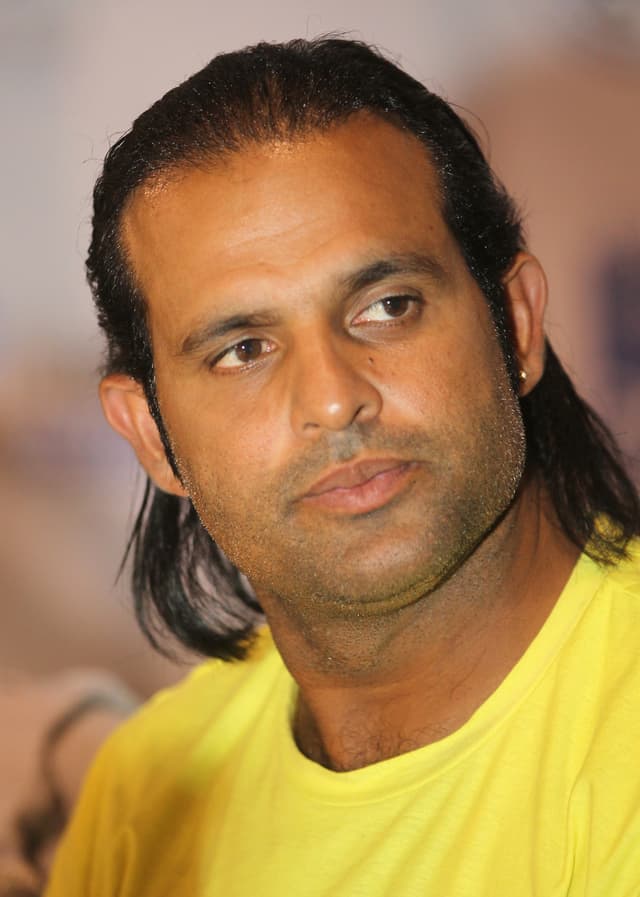Rana Naved - Athlete with unconfirmed hair transplant