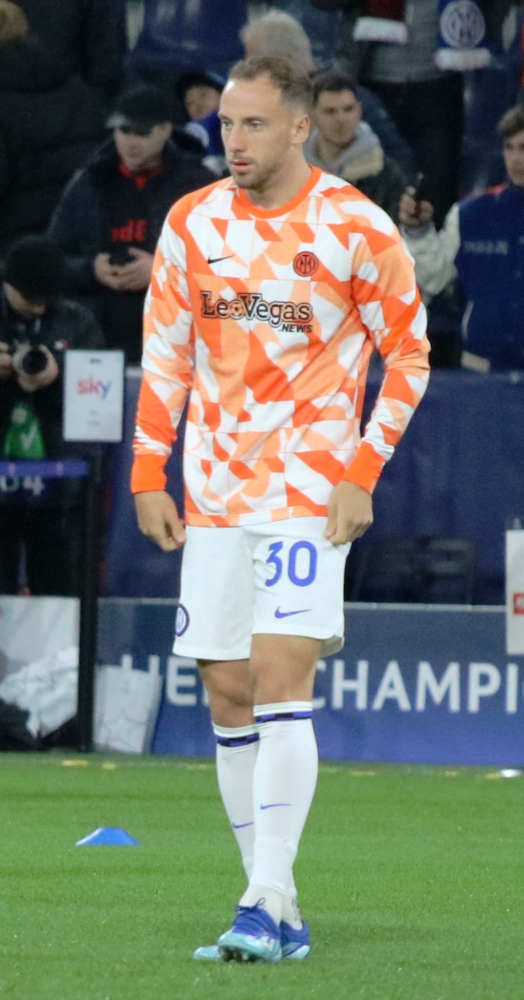 Carlos Augusto - Athlete hair transplant