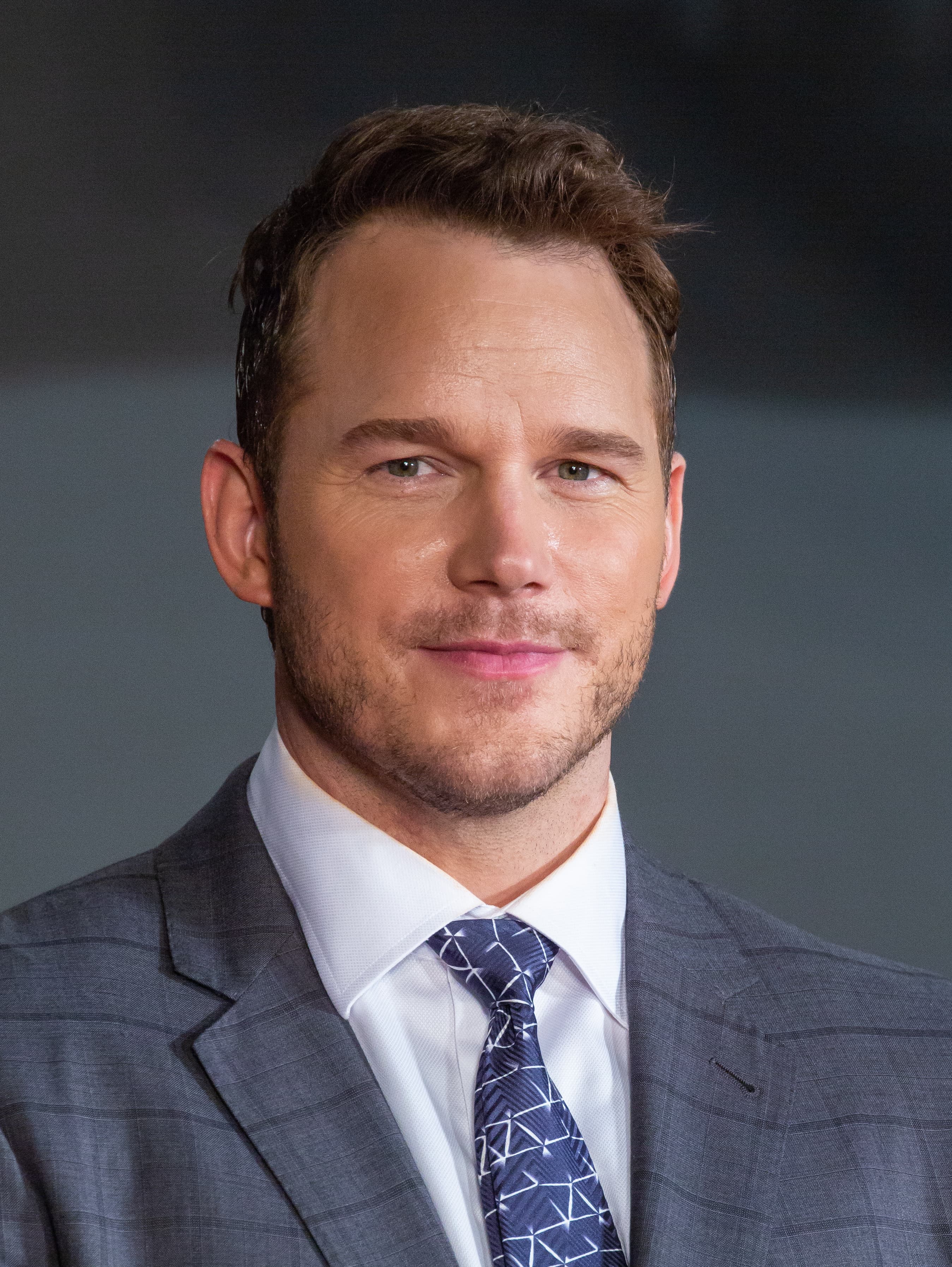 Chris Pratt - Actor hair transplant