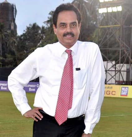 Dilip Vengsarkar - Athlete hair transplant