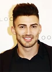 Jake Quickenden - Athlete hair transplant