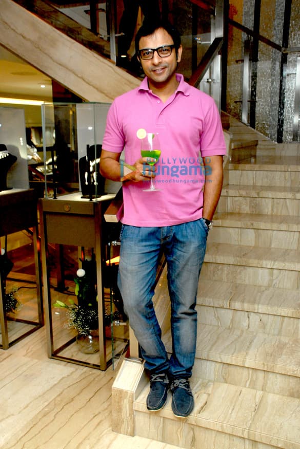 Joy Sengupta - Actor hair transplant