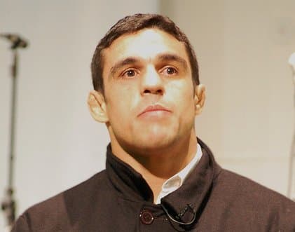Vitor Belfort - Athlete hair transplant