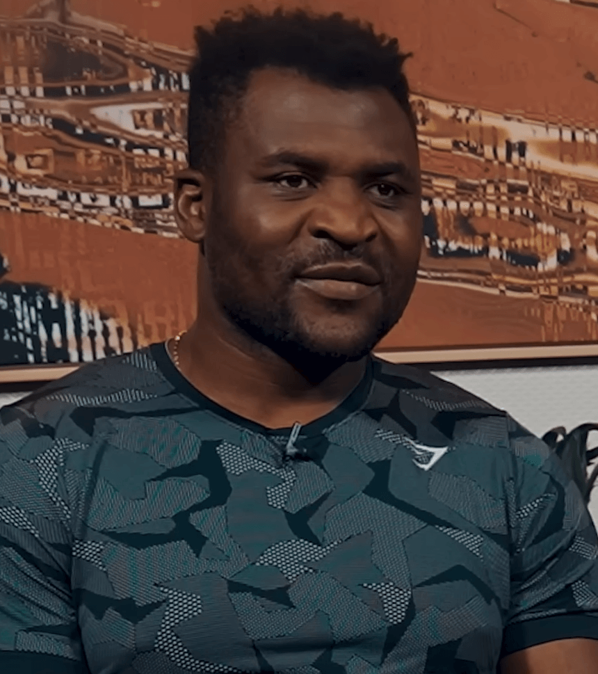 Francis Ngannou - Athlete hair transplant