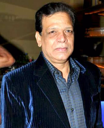 Govind Namdev - Actor hair transplant